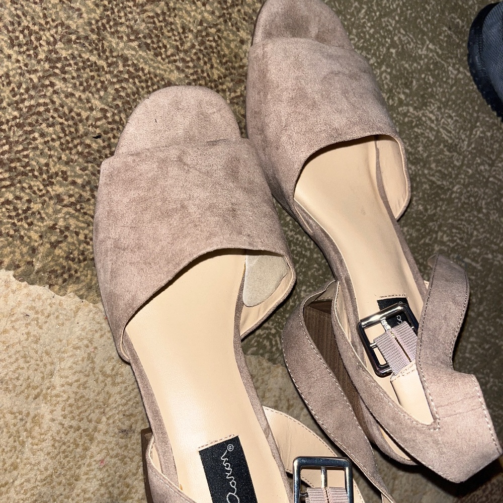Womens heels